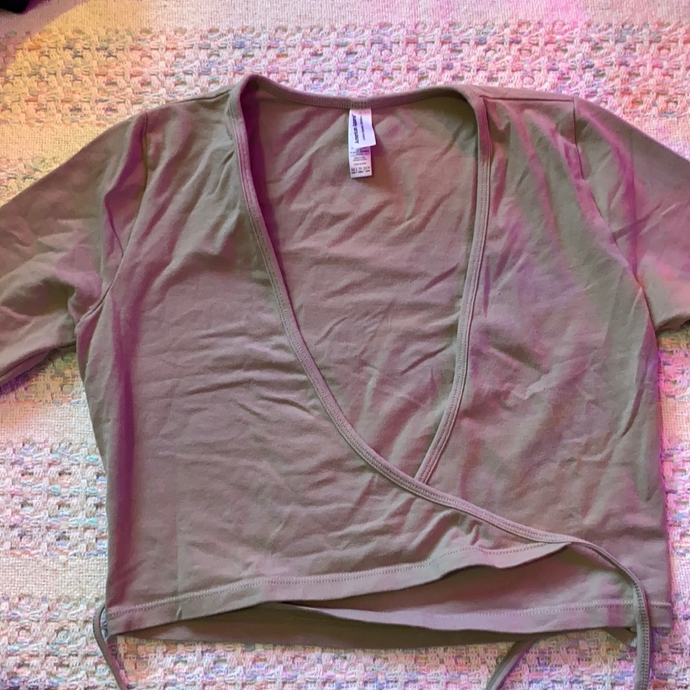 XS American Apparel tie front cropped long sleeve